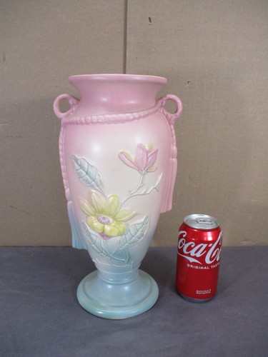 Vintage hull art pottery - vintage,