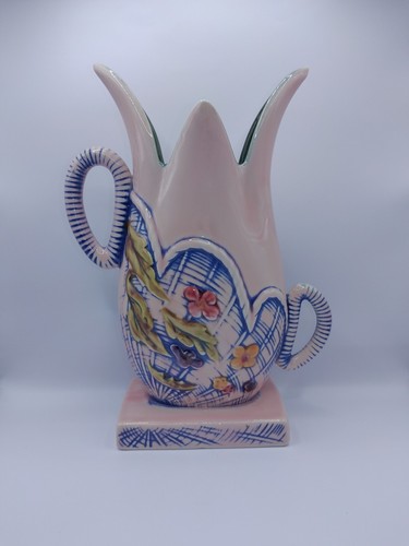 Vintage 1955 hull pottery - pottery, t